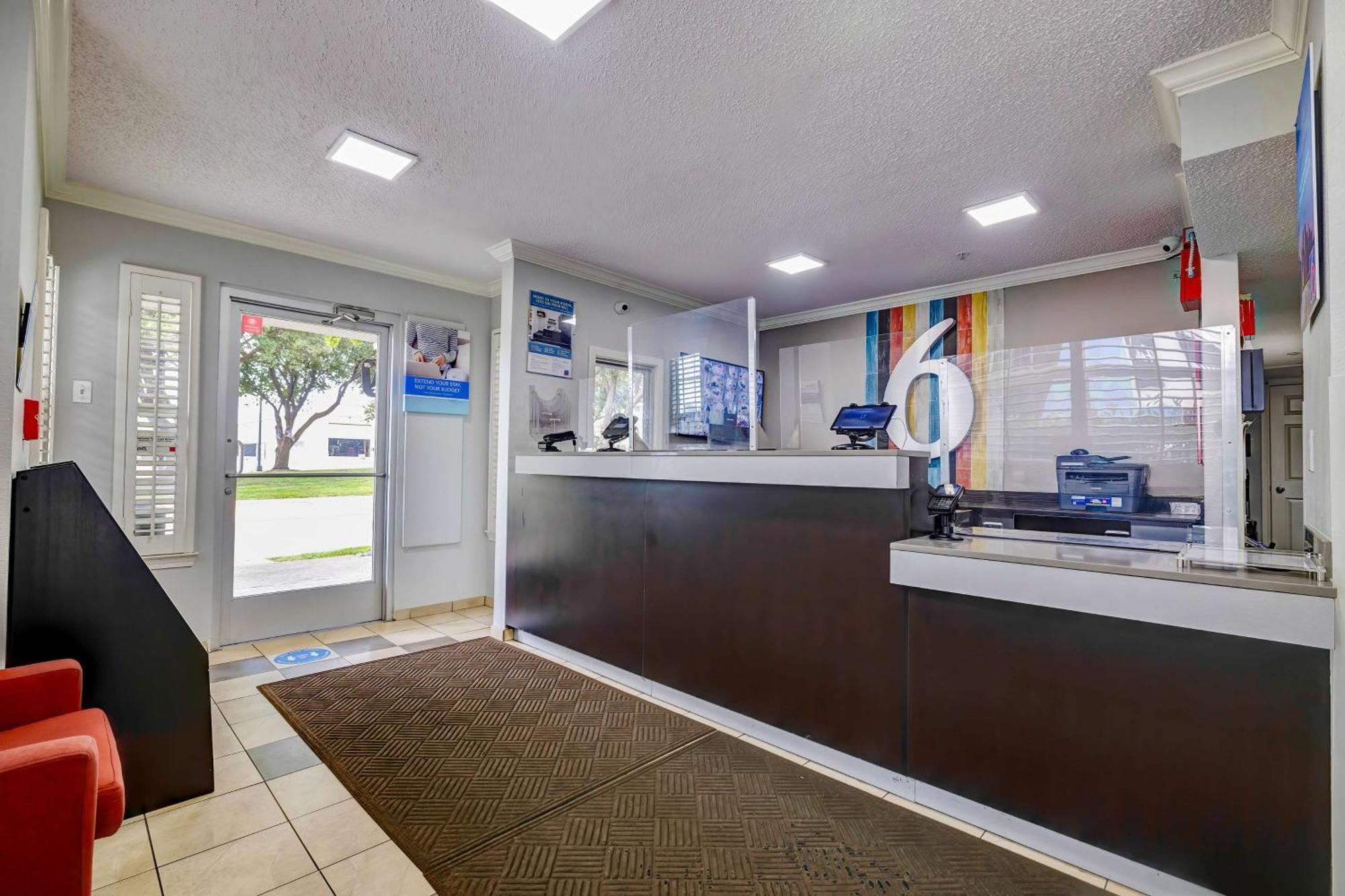 Studio 6-Arlington, Tx - South - Dallas Экстерьер фото